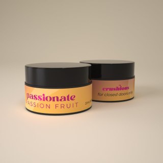 CRUSHIOUS PASSIONATE MASSAGE CANDLE WITH PHEROMONES AND PASSION FRUIT SCENT 20ML